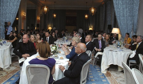 Gala dinner for the Pelé-Pequeno Principe Complex (Brazil)